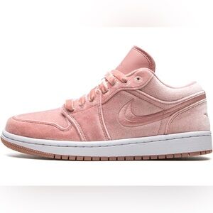 Womens Air Jordan 1 Low Pink Velvet size 8.5